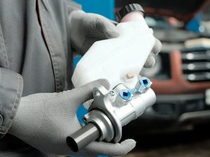 Tucson Brake Master Cylinder Repair